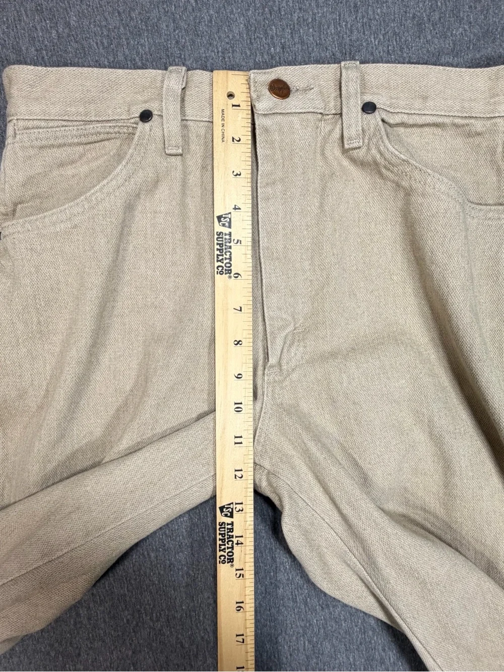 Wrangler Cowboy Cut Jeans Pants Mens 30x36 Tan Classic Fit Straight Leg Work